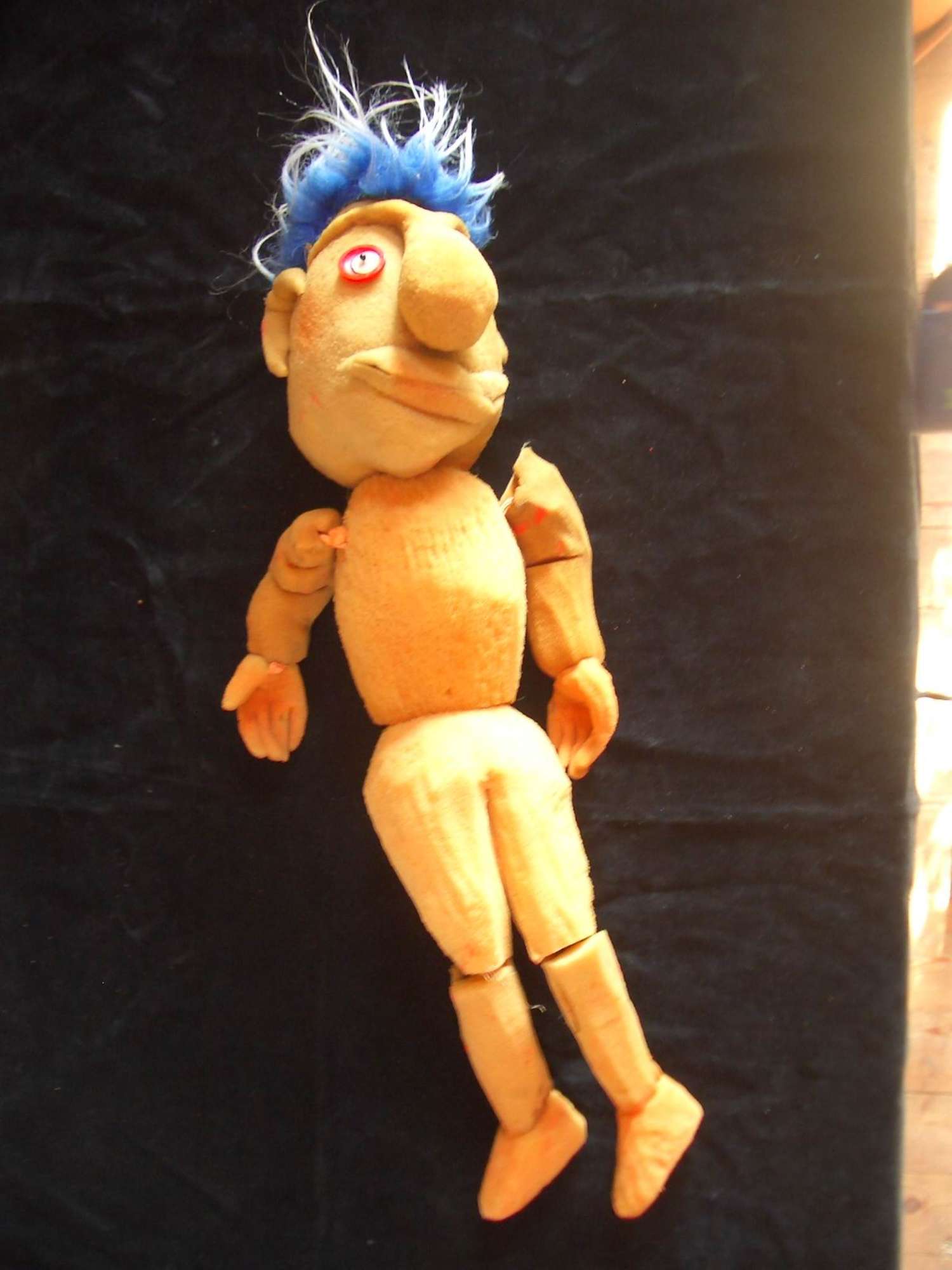 Burattino del nucleo Noci di Cocco prima del restauro